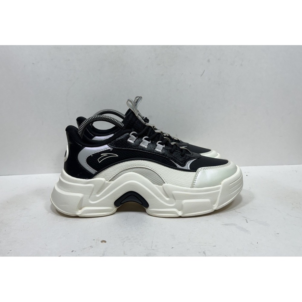 Anta Life Series Show Chunky Sole Women's Size 8.5 White Black Sneakers